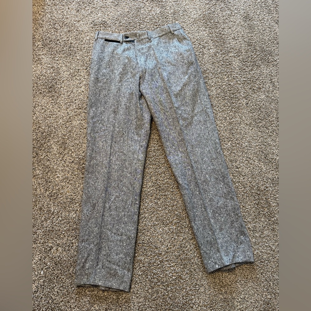 Sophisticated Women's Gray Trousers